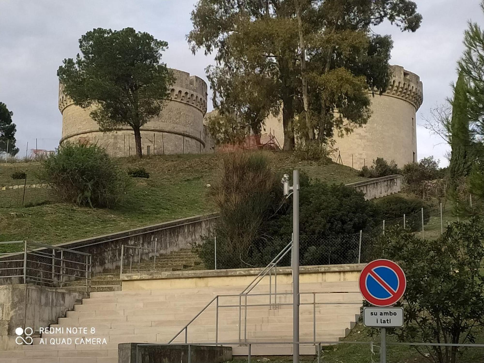 Апартаменты Sotto Il Castello Матера Экстерьер фото